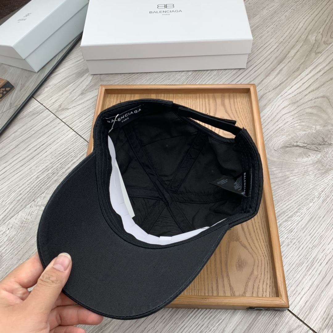 Balenciaga Caps